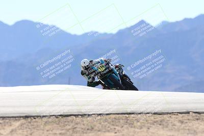 media/Dec-08-2024-CVMA (Sun) [[267e5a7075]]/Race 4-Amateur Supersport Middleweight/